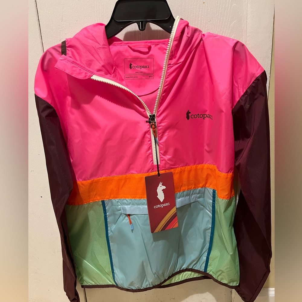 Cotopaxi women’s windbreaker (xs)